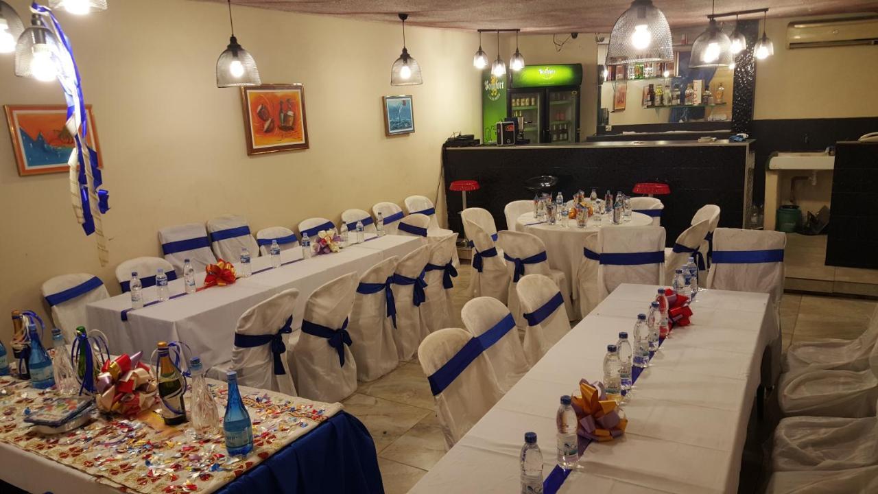 Hotel Residence Vera Abidjan Extérieur photo